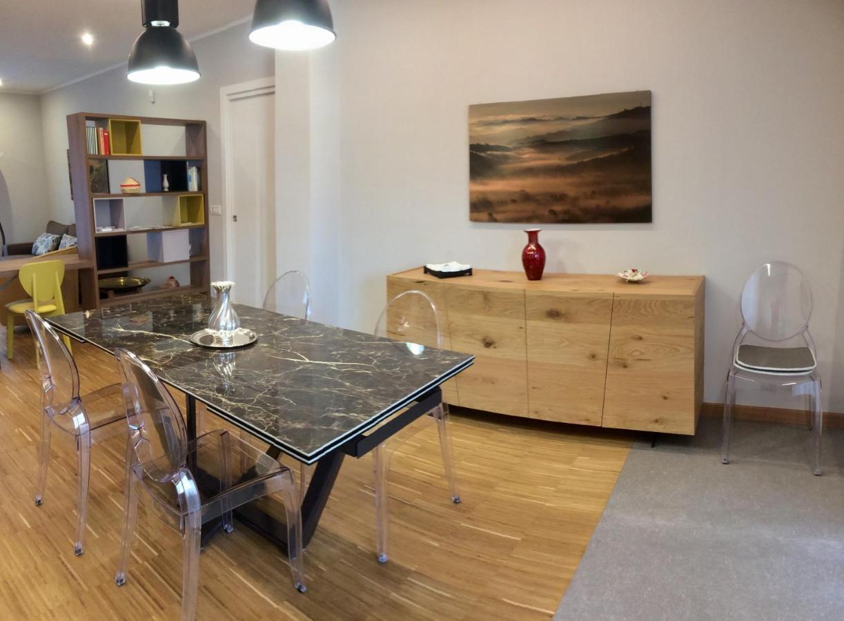 Residenza La Vedetta Apartment Алба Екстериор снимка