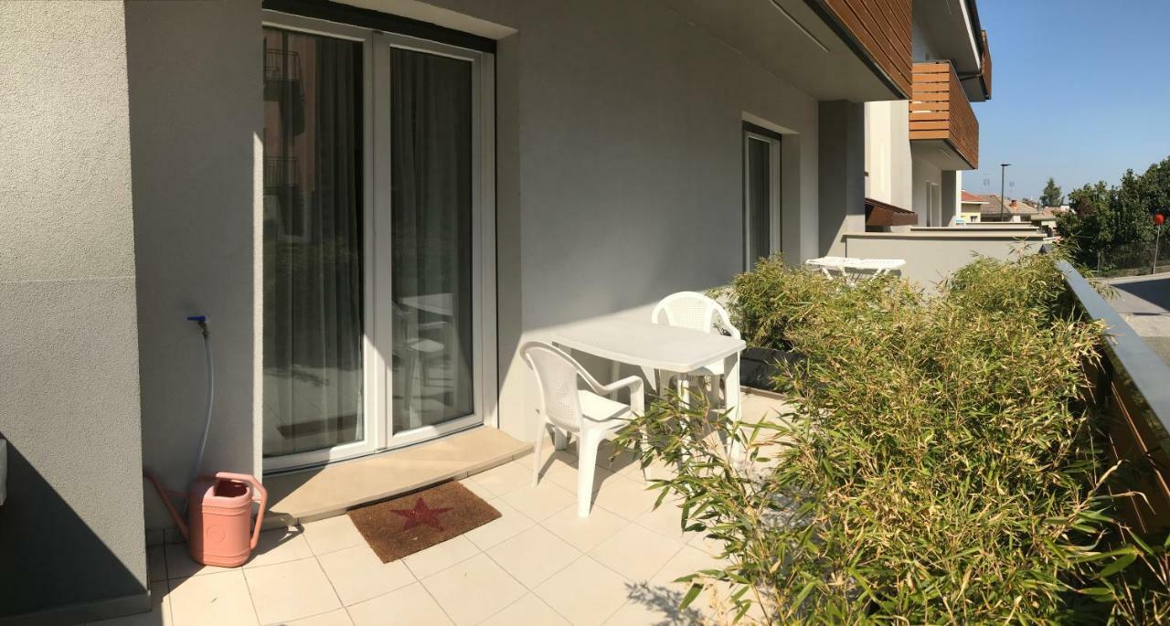 Residenza La Vedetta Apartment Алба Екстериор снимка
