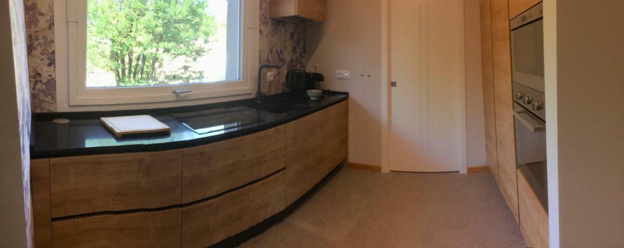 Residenza La Vedetta Apartment Алба Екстериор снимка
